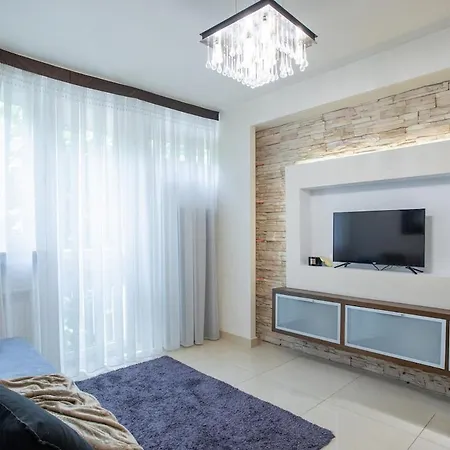 Golden - Location In Center Grzybowska 5 Апартаменты Варшава