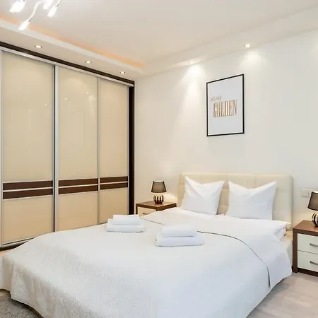 Apartament Golden - Location In Center Grzybowska 5 Warszawa
