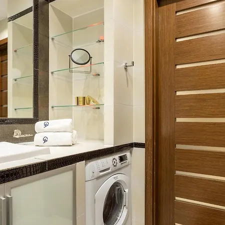 Golden - Location In Center Grzybowska 5 * Warszawa